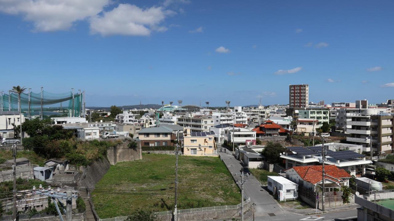 Ap Yours　Hotel４０１ Okinawa Bagian luar foto