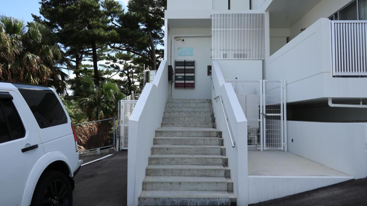 Ap Yours　Hotel４０１ Okinawa Bagian luar foto